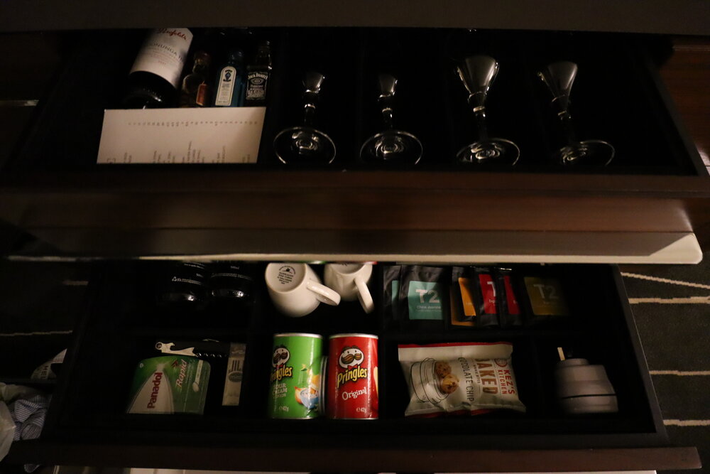 Grand Hyatt Melbourne – Minibar