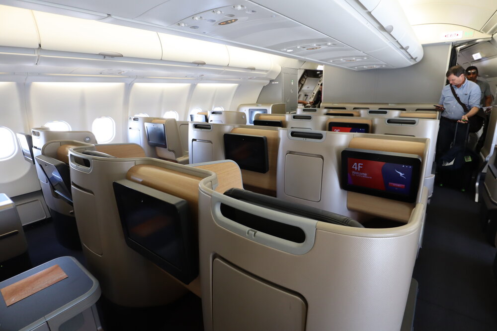 Qantas business class – Cabin