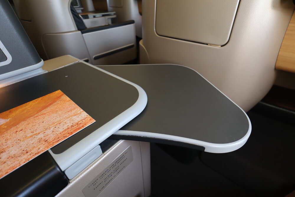 Qantas business class – Tray table