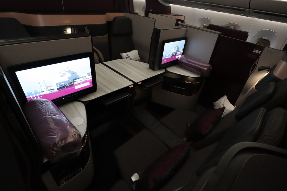 Qatar Airways A350 Qsuites business class – Four-person seats