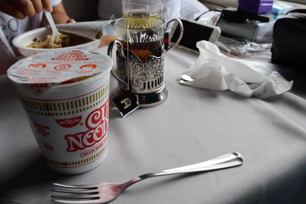 Trans-Siberian Railway First Class – Instant noodles