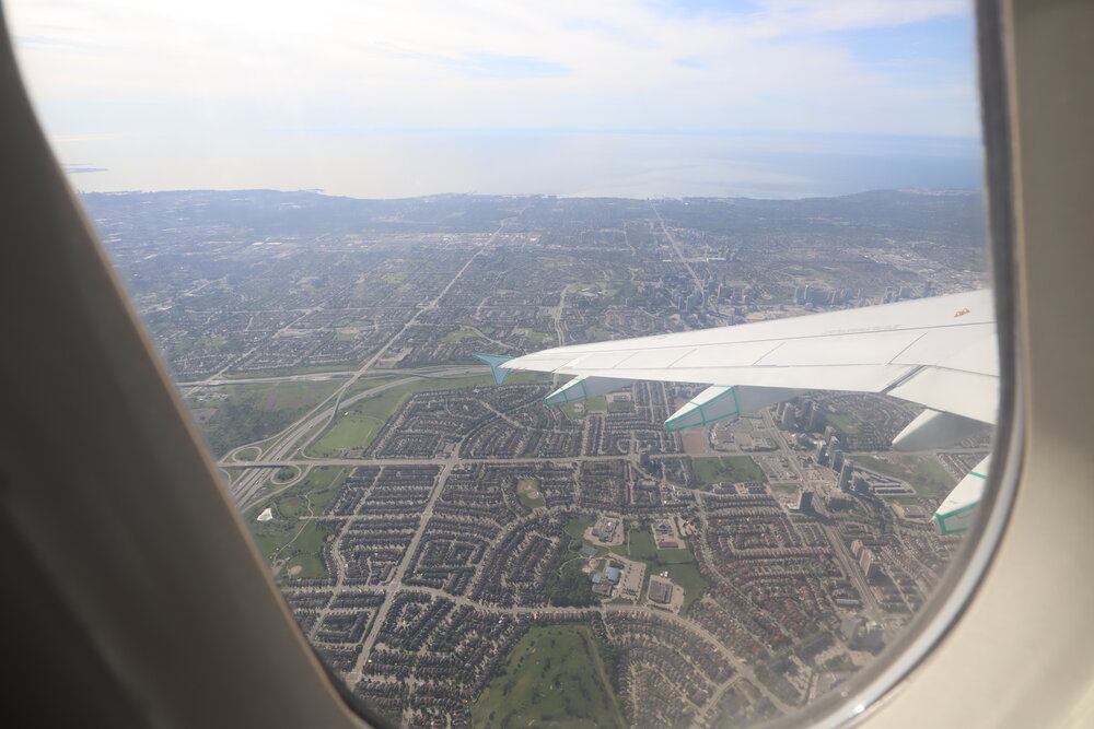 Air Canada Jetz A319 – Views on takeoff from Toronto