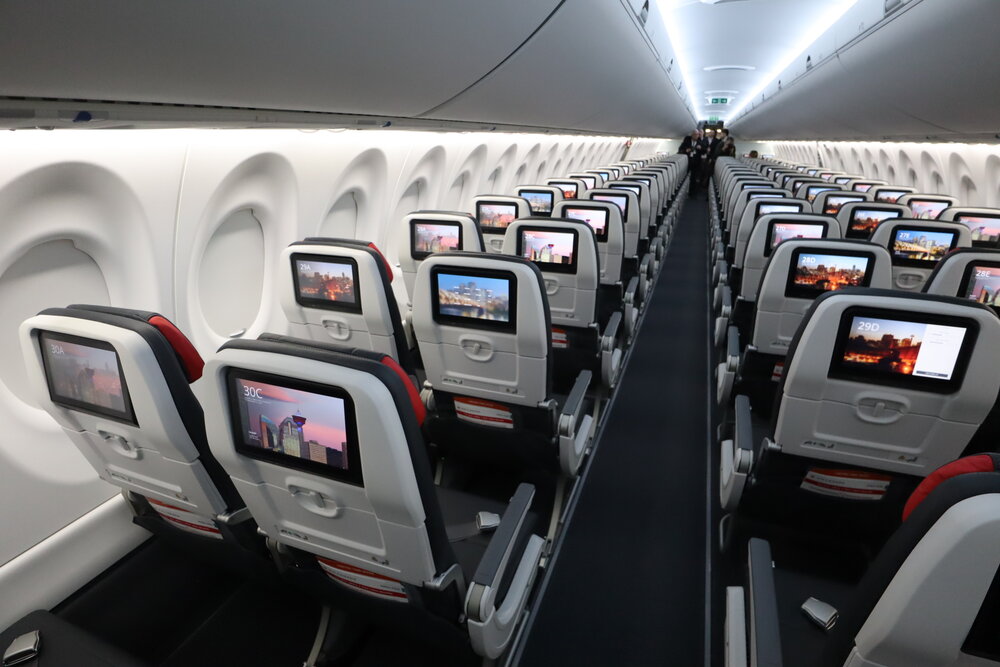 Air Canada Airbus A220 – Economy class