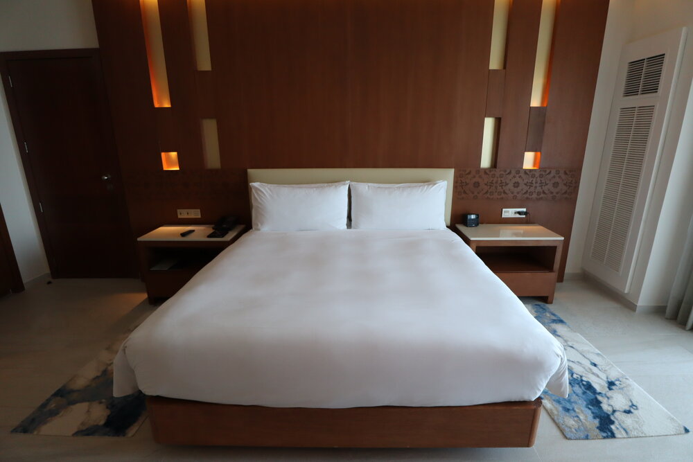 JW Marriott Cancún Resort &amp; Spa – Caribbean Suite king bed