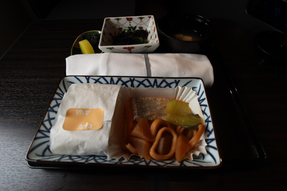 ANA 777 new business class – Pre-arrival meal