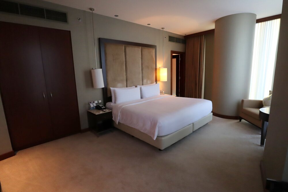 JW Marriott Marquis Doha City Center – Deluxe King Suite bedroom