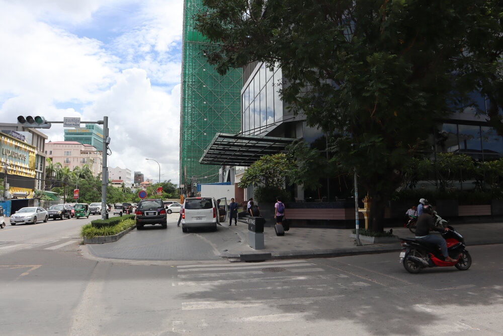 Courtyard Phnom Penh – Exterior