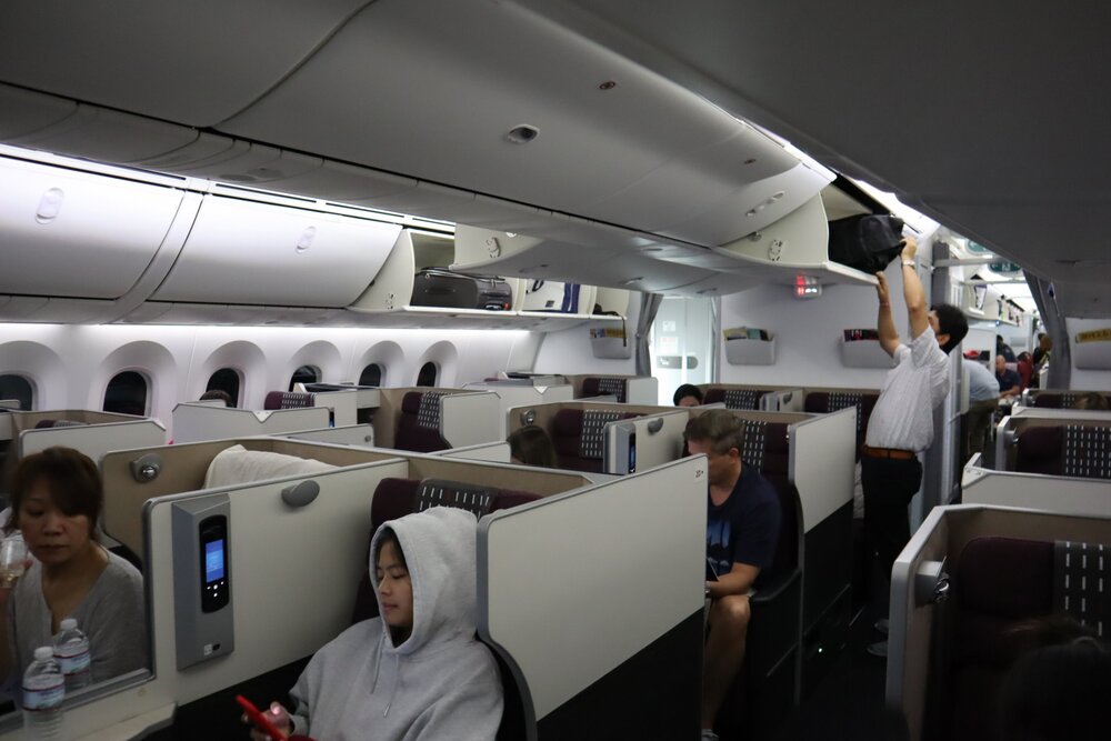 Japan Airlines business class – Cabin