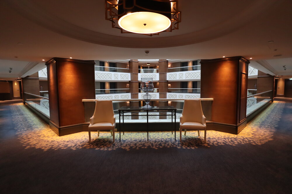 The Ritz-Carlton, Doha – Hallway