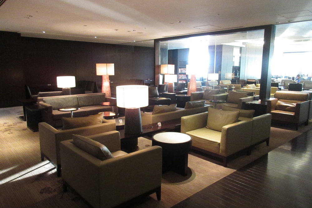 Japan Airlines First Class Lounge Tokyo Narita – Seating area