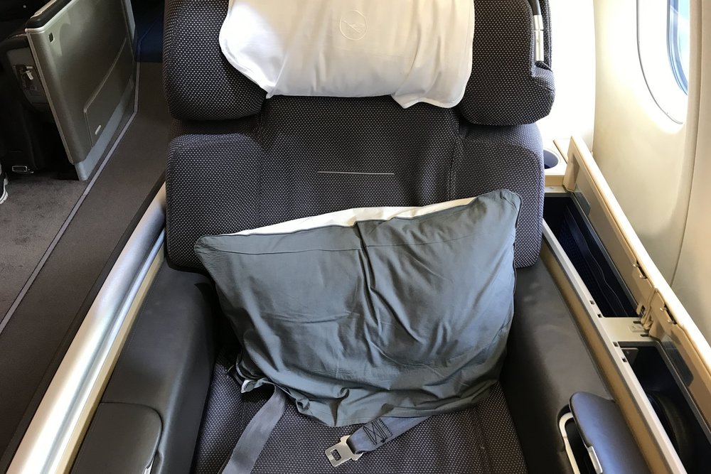 Lufthansa First Class – Seat 1A