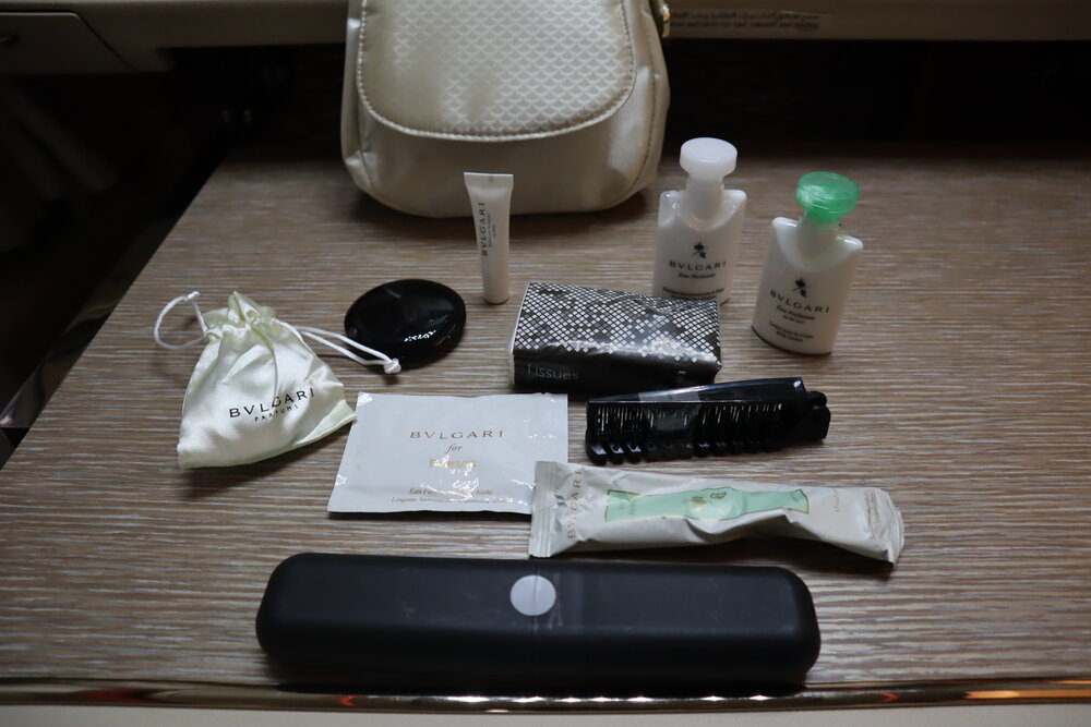 Emirates 777 New First Class – Bulgari female amenity kit contents