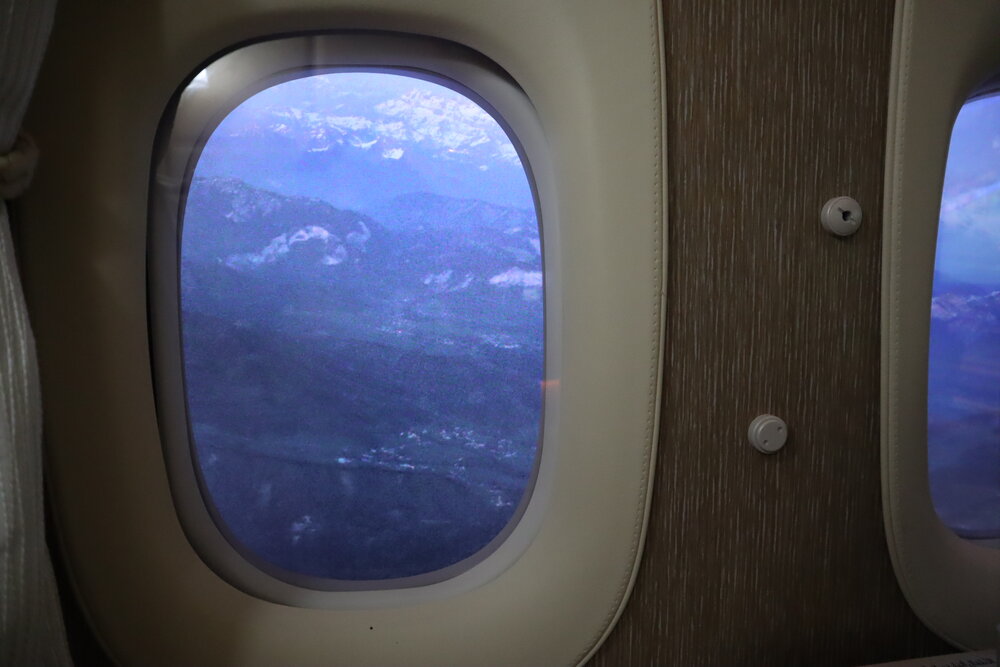 Emirates 777 New First Class – Takeoff views from virtual windows