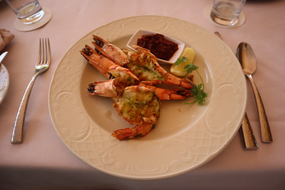 Al Maha Desert Resort Dubai – Jumbo prawns