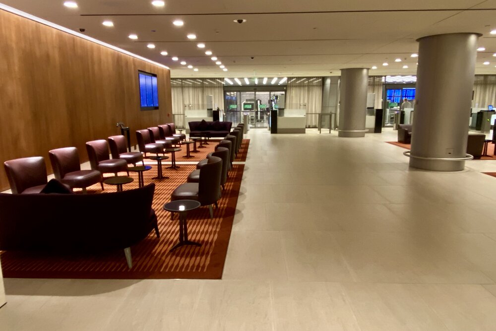 Qatar Airways immigration lounge – Seating area