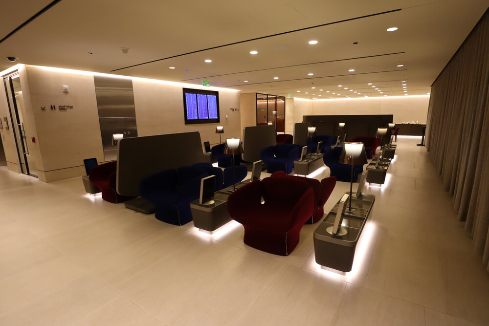 Qatar Airways Arrivals Lounge Doha – Seating area