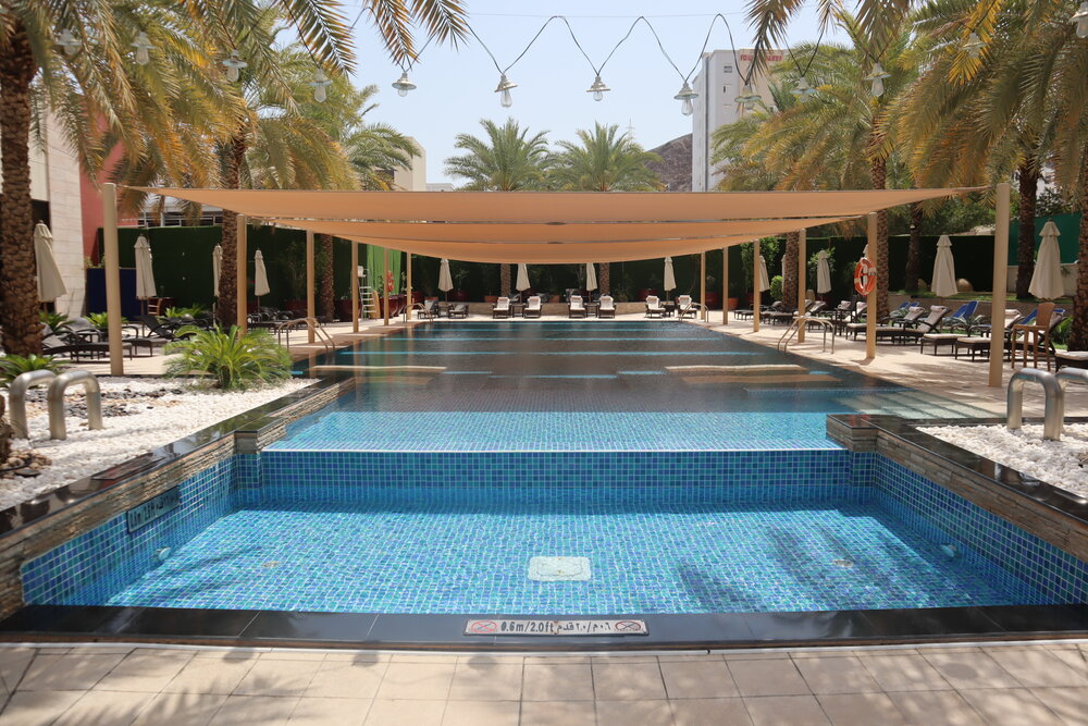 Sheraton Oman – Outdoor pool