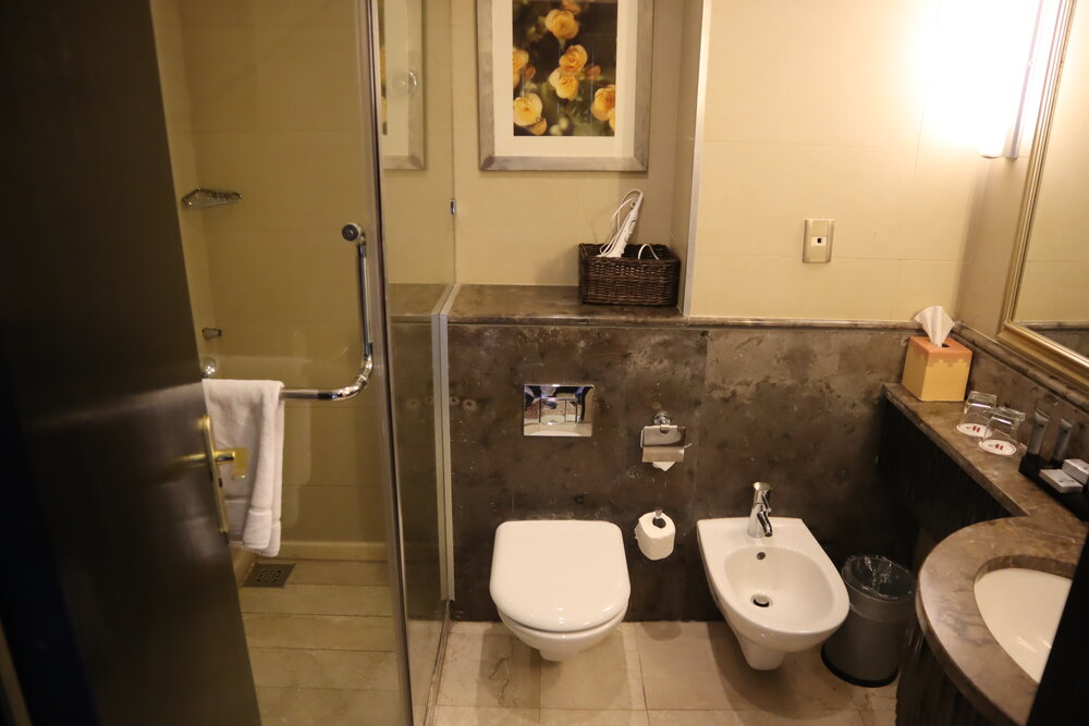 Petra Marriott Hotel – Bathroom