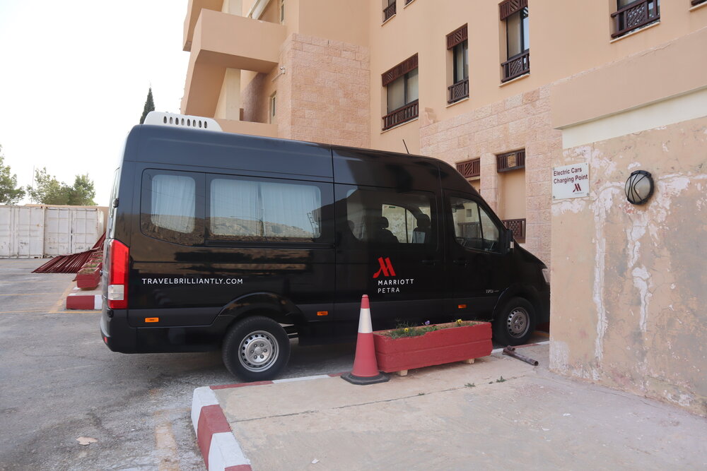 Petra Marriott Hotel – Shuttle bus