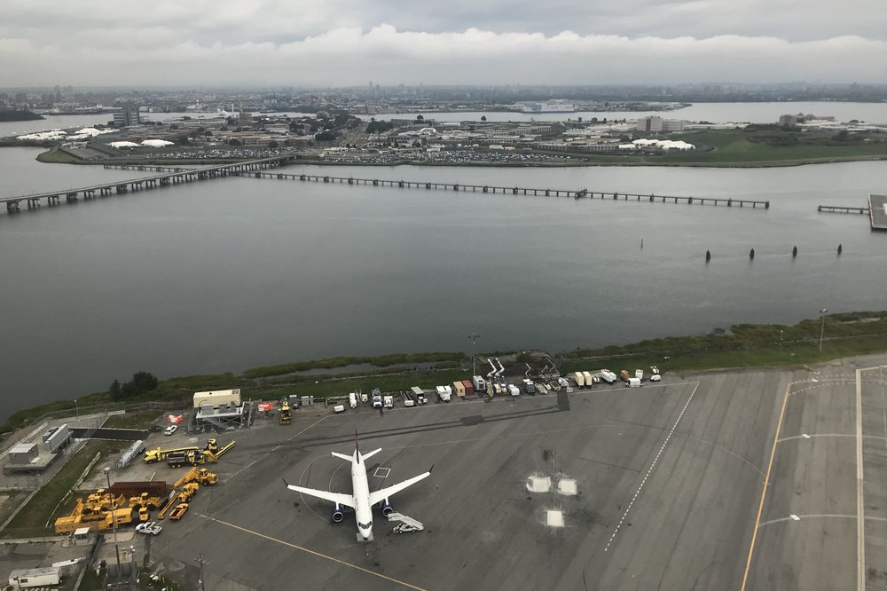 BLADE Helicopters – Views of LaGuardia Airport