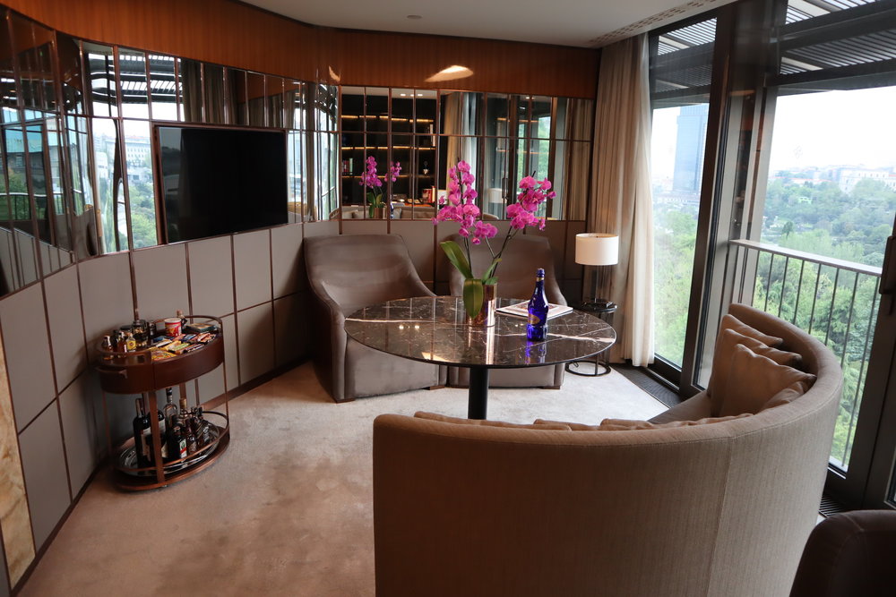 St. Regis Istanbul – St. Regis Suite living area