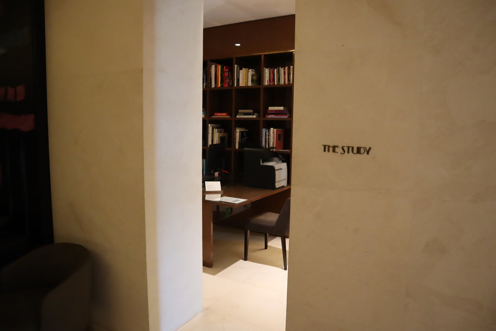 St. Regis Istanbul – The Study