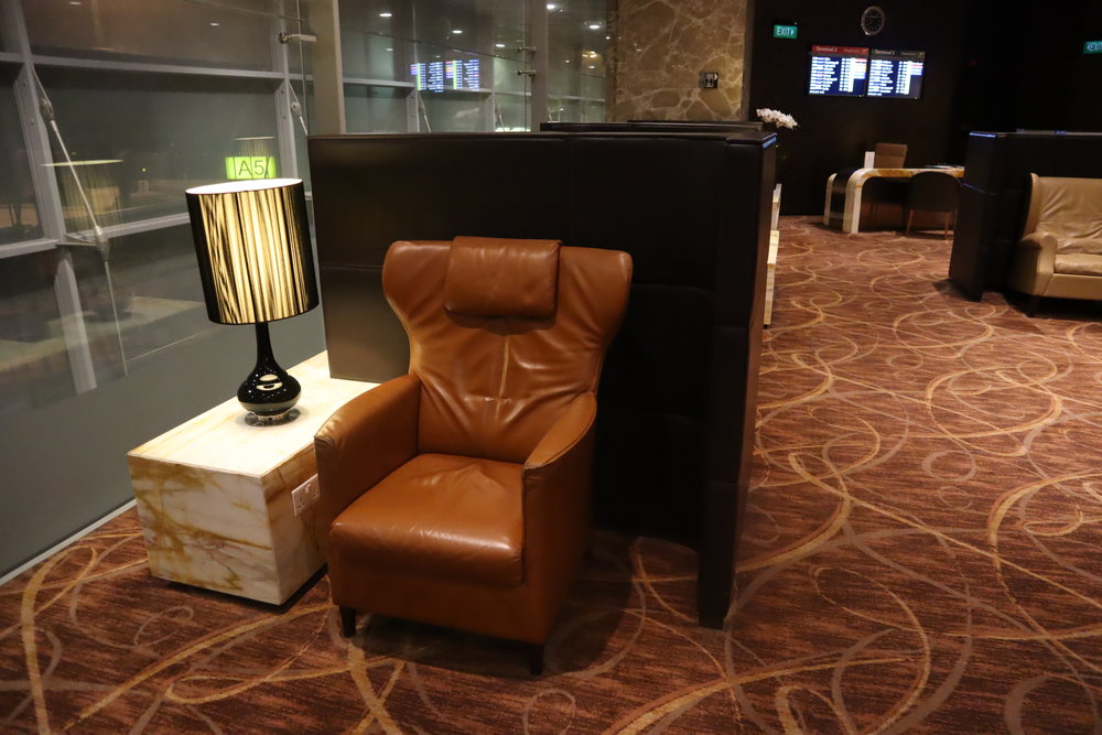 The Private Room by Singapore Airlines – Private seat