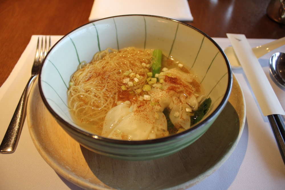 Shrimp wonton noodles at The Pier First Class Lounge, February 2018