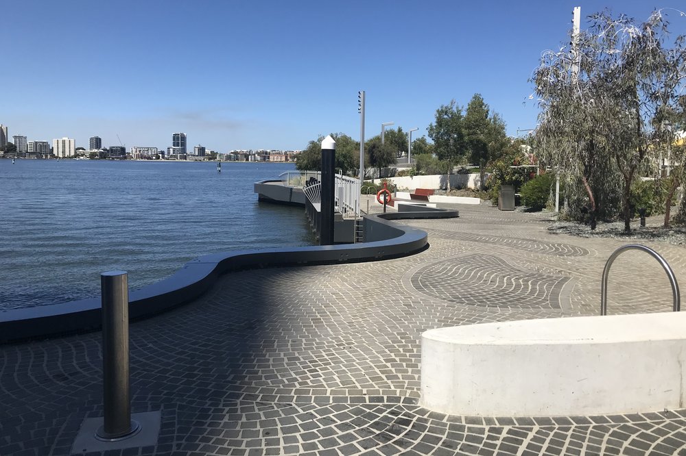 Elizabeth Quay promenade