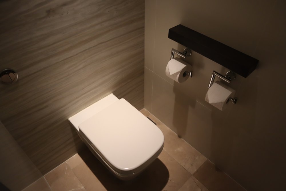 Westin Perth – Westin Suite toilet room