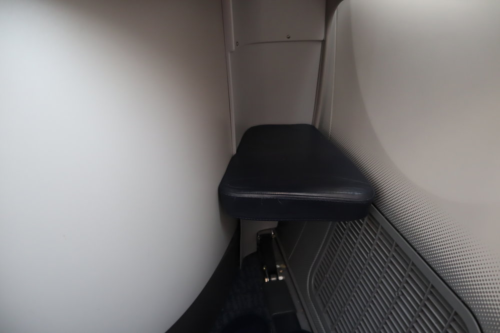 Air China business class – Footwell