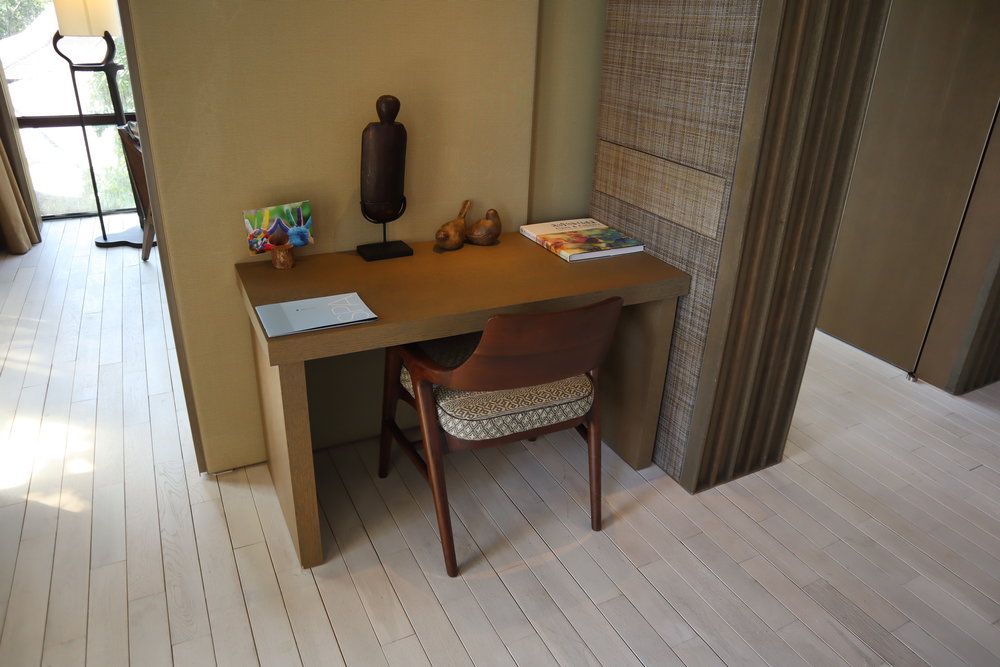 The Ritz-Carlton, Langkawi – Rainforest Junior Suite desk