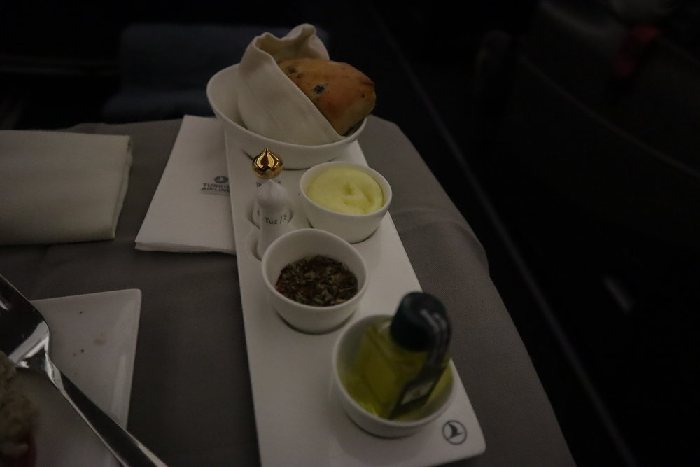 Turkish Airlines A330 business class – Bread