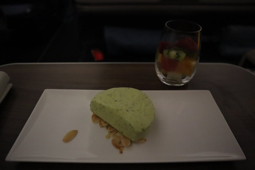 Turkish Airlines A330 business class – Pistachio ice cream