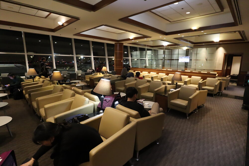 Korean Air Business Class Lounge New York JFK – Seating area