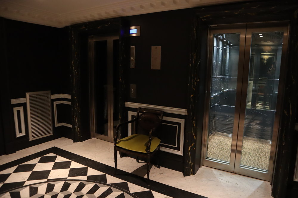 Hôtel de Berri Paris – Elevators