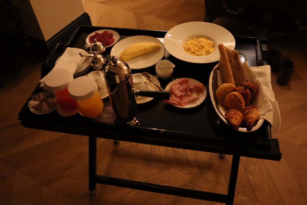 Hôtel de Berri Paris – American Breakfast