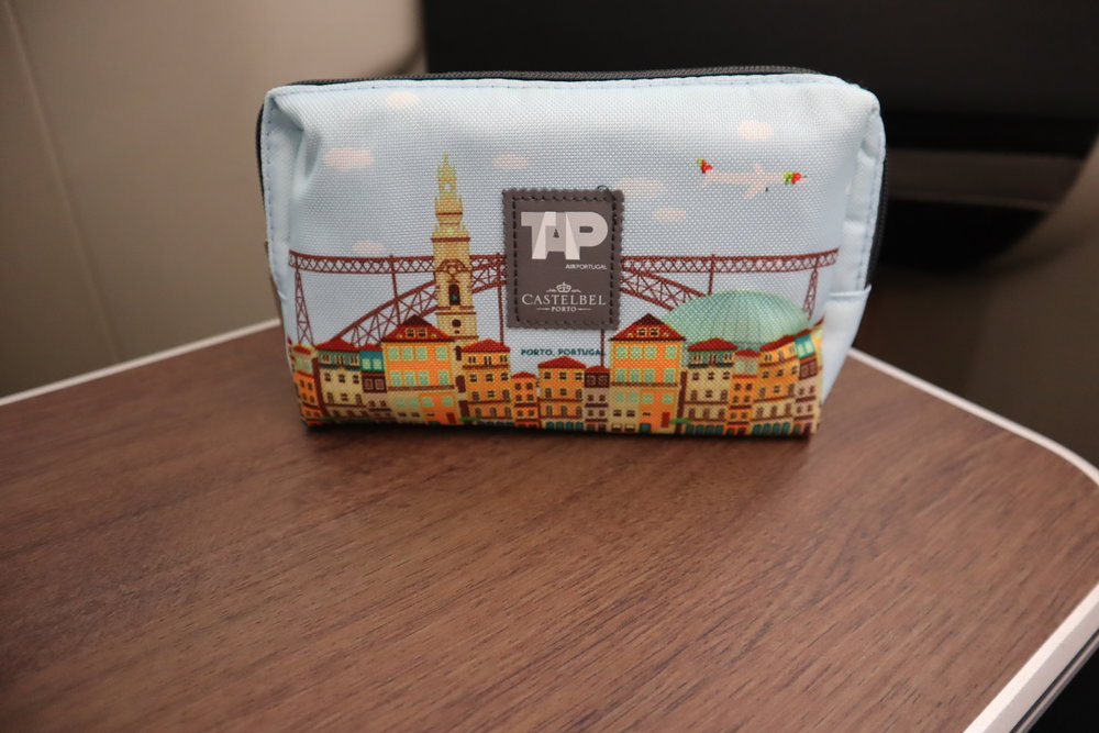 TAP Air Portugal business class – Amenity kit