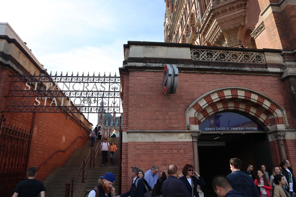 St. Pancras Renaissance Hotel London – Steps from tube station