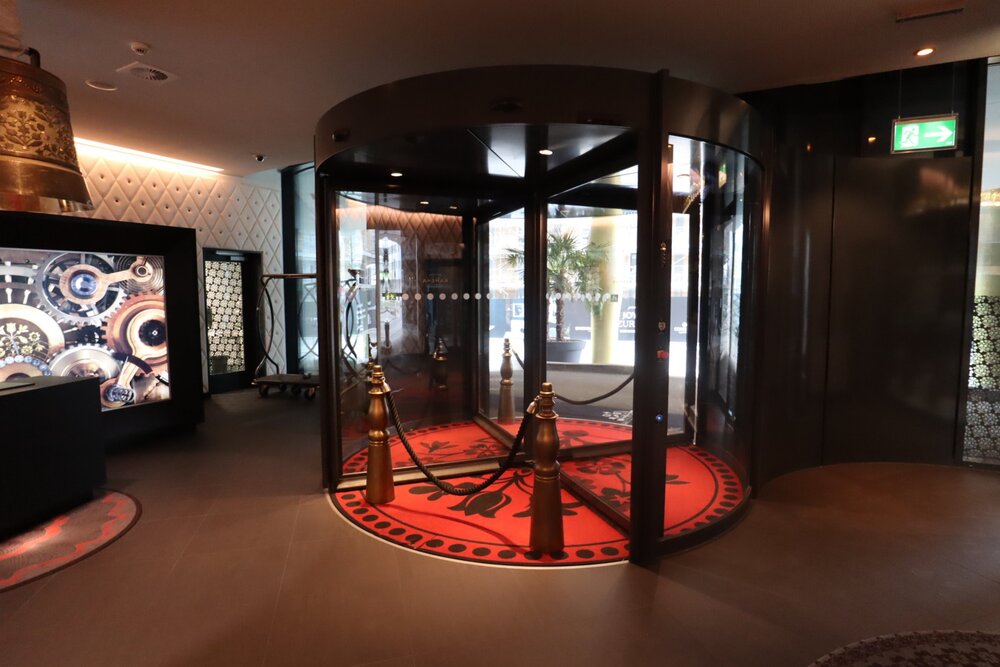 Kameha Grand Zurich – Lobby revolving doors