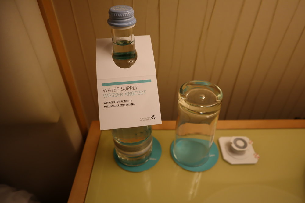 Le Méridien Munich – Complimentary bottled water