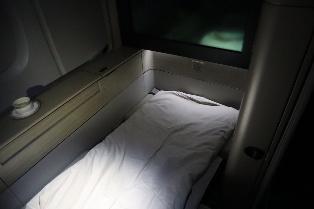 Asiana Airlines First Class – Lie-flat bed