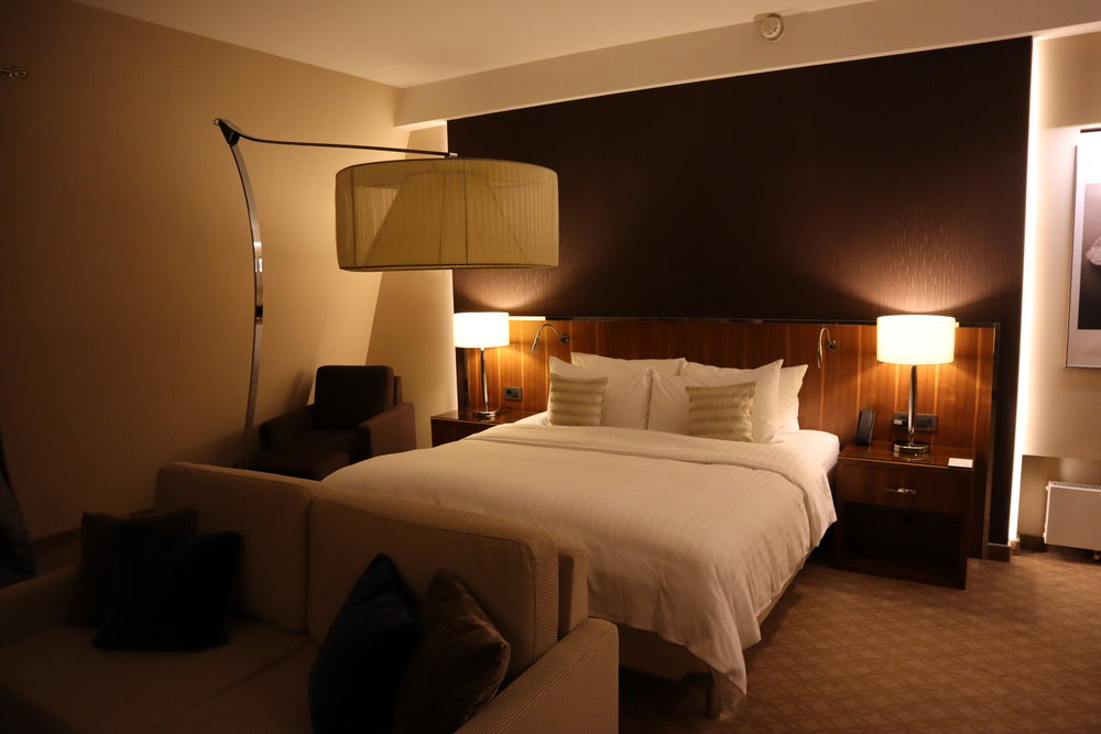 Novosibirsk Marriott Hotel – Junior suite king bed