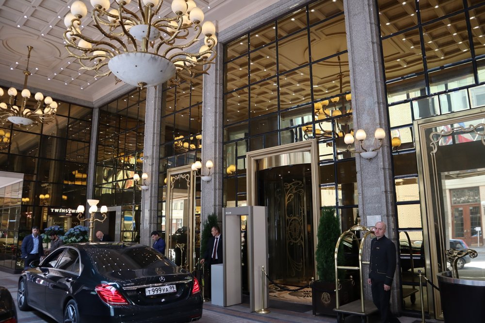 St. Regis Moscow Nikolskaya – Entrance