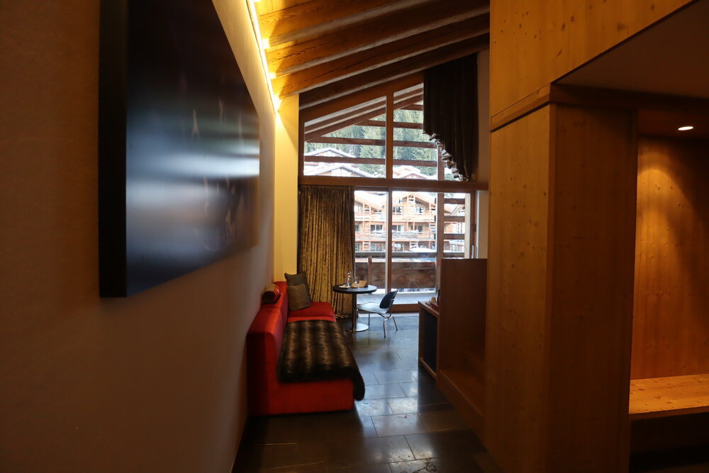 W Verbier – Sublime Suite walkway