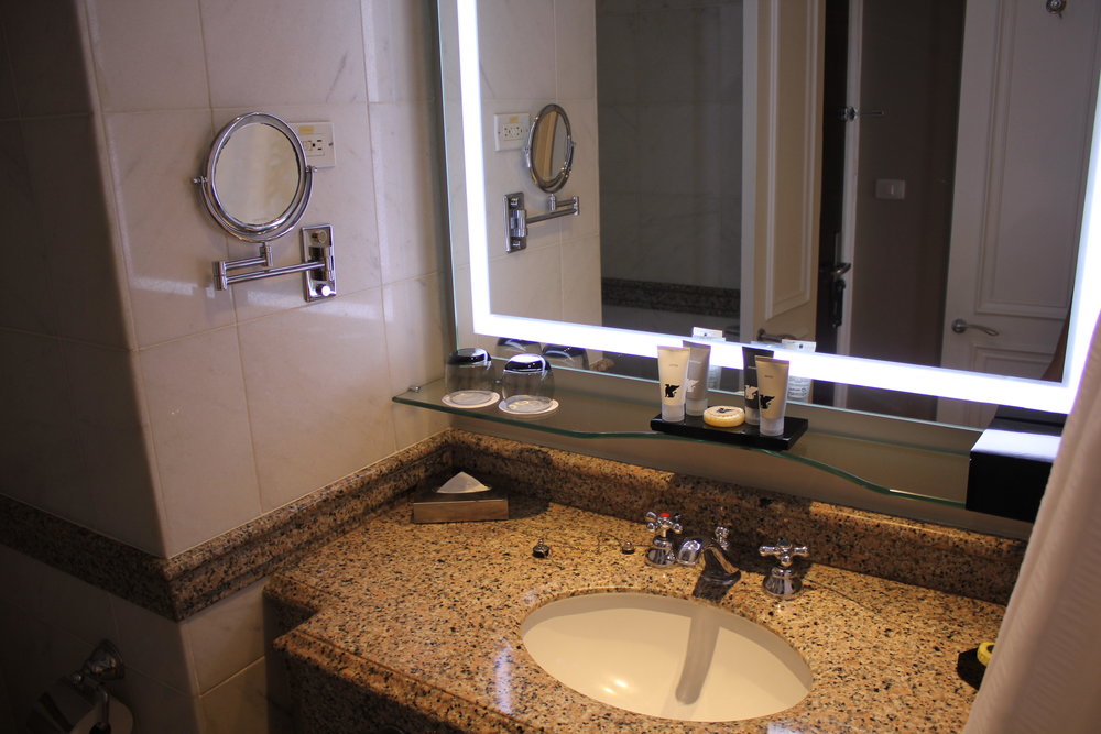 JW Marriott Rio de Janeiro – Sink &amp; mirror