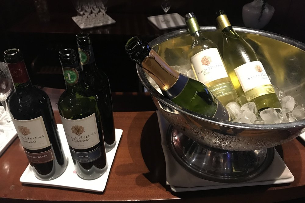 JW Marriott Rio de Janeiro – Self-serve wine bar