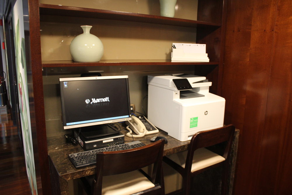 JW Marriott Rio de Janeiro – Computer workstation