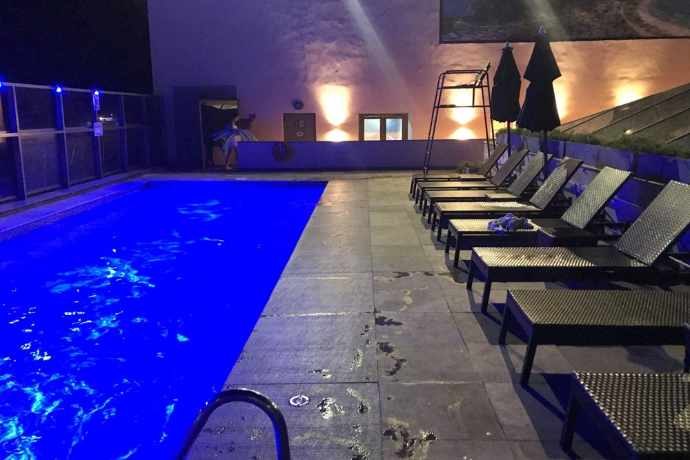 JW Marriott Rio de Janeiro – Poolside by night