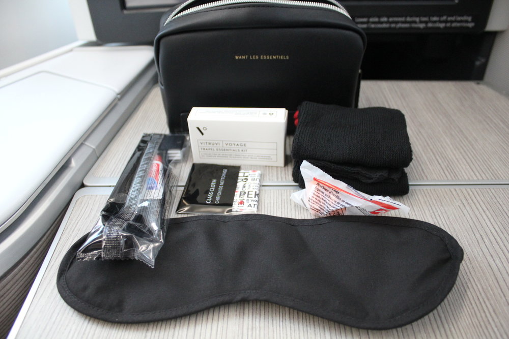 Air Canada business class – Amenity kit contents